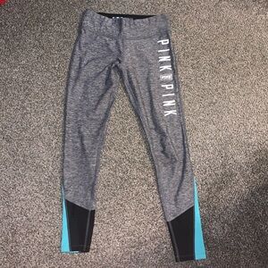 Victoria’s Secret PINK workout leggings